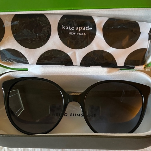 Kate Spade: Black Kimberlyn Cat Eye Sunglasses- Case & Cleaning Cloth main image 12